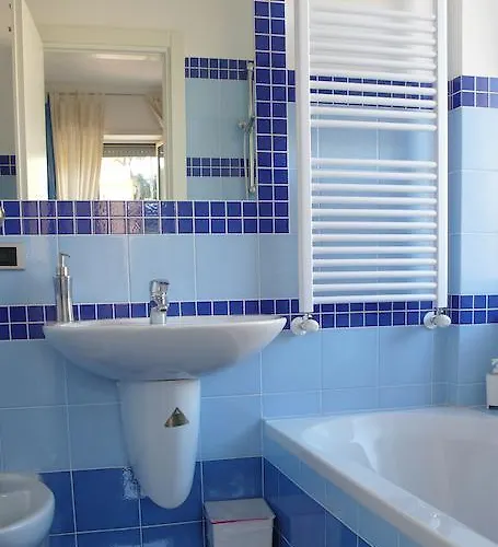 Da Maria Jose A San Pietro 3* Рим